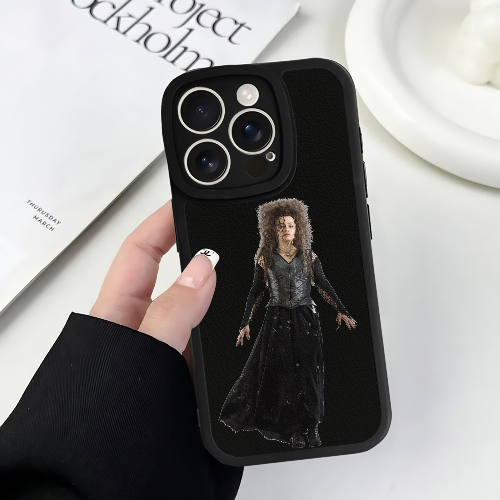 （画像用） Harry Potter ハリー・ポッターシリーズ 【iPhone 16シリーズ対応】シリコンスマホケース（レザー調） 材質：シリコン